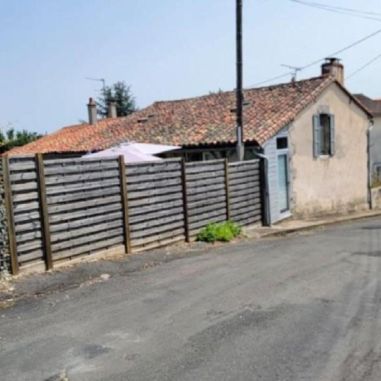  AGENCE TIC RUFFEC : Maison / Villa | CIVRAY (86400) | 79 m2 | 85 600 € 