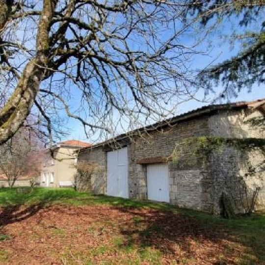  AGENCE TIC RUFFEC : Maison / Villa | CHAMPAGNE-MOUTON (16350) | 111 m2 | 96 774 € 