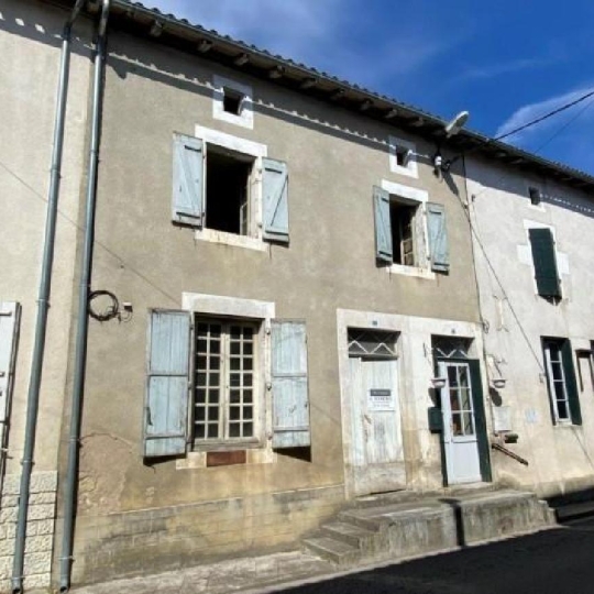  AGENCE TIC RUFFEC : House | CHAMPAGNE-MOUTON (16350) | 99 m2 | 55 000 € 