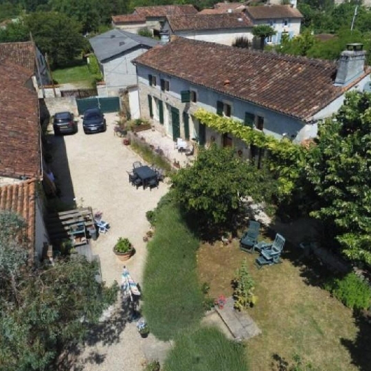  AGENCE TIC RUFFEC : Maison / Villa | AUNAC (16460) | 167 m2 | 239 000 € 