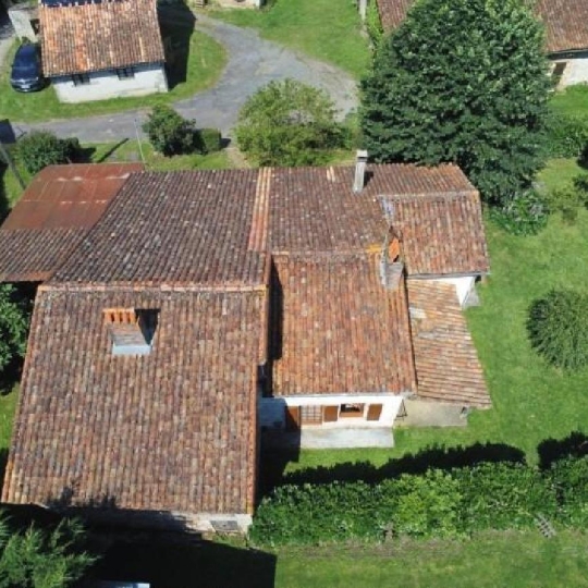  AGENCE TIC RUFFEC : Maison / Villa | CHAMPAGNE-MOUTON (16350) | 84 m2 | 112 350 € 