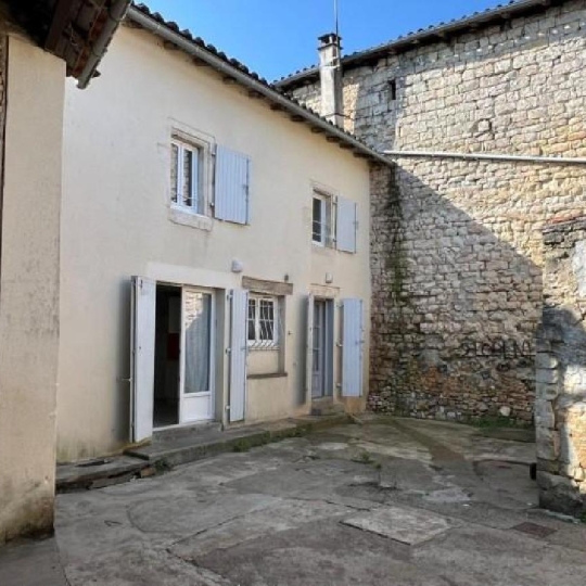  AGENCE TIC RUFFEC : House | CHAMPAGNE-MOUTON (16350) | 154 m2 | 86 000 € 