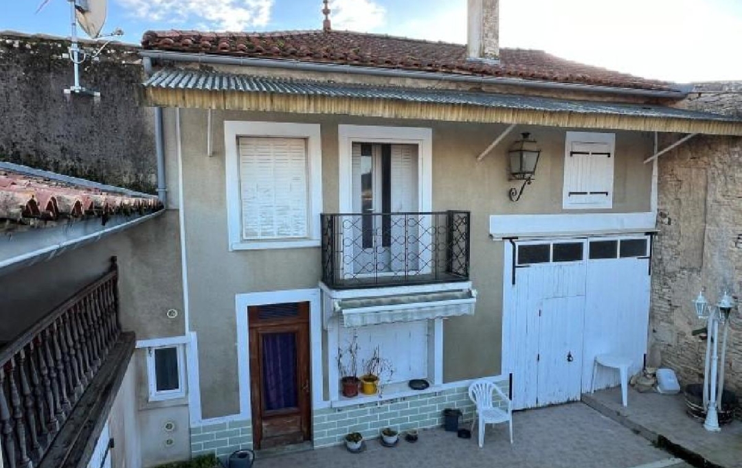 AGENCE TIC RUFFEC : Maison / Villa | VILLEFAGNAN (16240) | 136 m2 | 86 000 € 