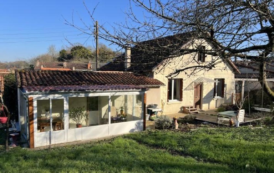 AGENCE TIC RUFFEC : Maison / Villa | CIVRAY (86400) | 73 m2 | 170 200 € 