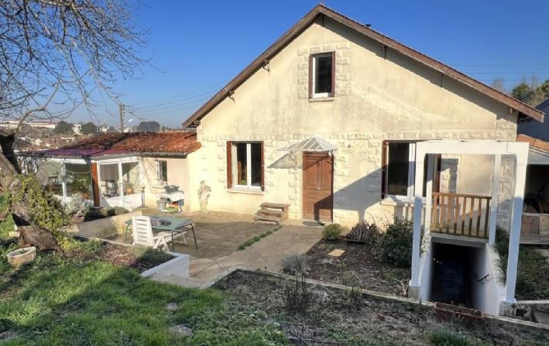 AGENCE TIC RUFFEC : Maison / Villa | CIVRAY (86400) | 73 m2 | 170 200 € 