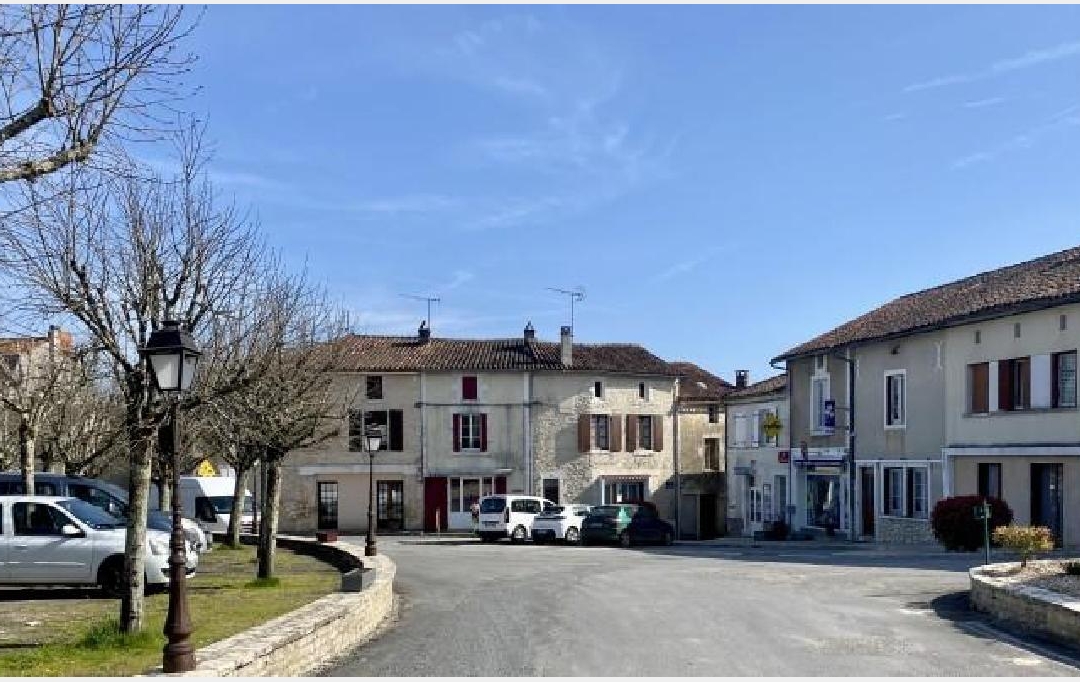 AGENCE TIC RUFFEC : House | CHAMPAGNE-MOUTON (16350) | 97 m2 | 56 000 € 