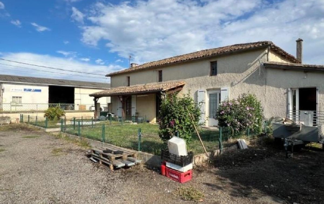 AGENCE TIC RUFFEC : House | VILLEFAGNAN (16240) | 113 m2 | 141 240 € 