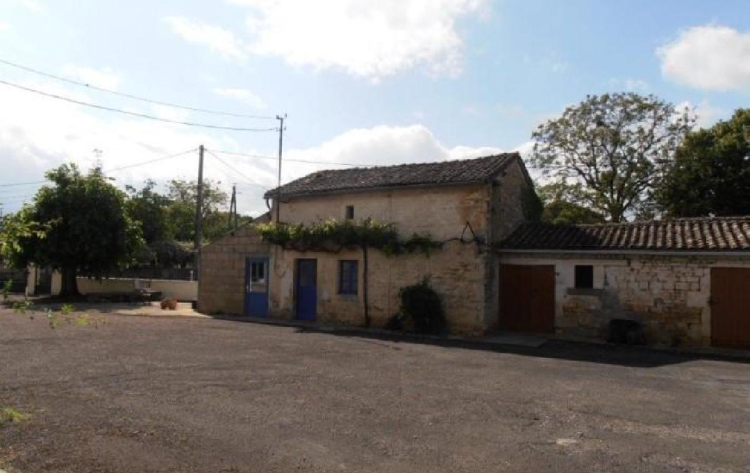 AGENCE TIC RUFFEC : Maison / Villa | SAUZE-VAUSSAIS (79190) | 173 m2 | 223 400 € 