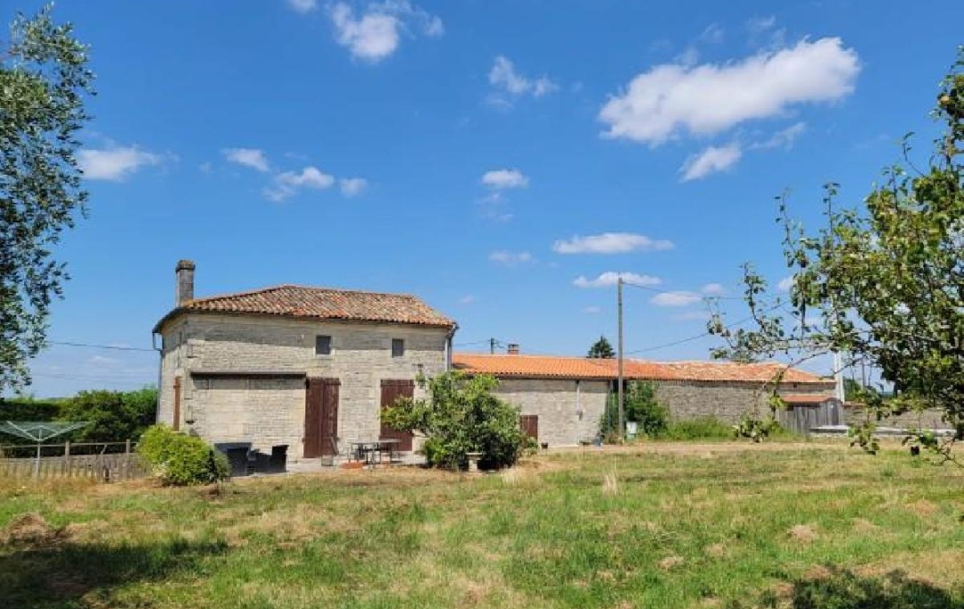 AGENCE TIC RUFFEC : Maison / Villa | VILLEFAGNAN (16240) | 141 m2 | 153 700 € 