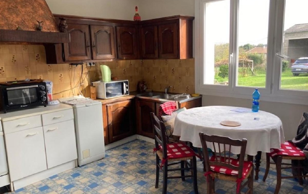 AGENCE TIC RUFFEC : Maison / Villa | SAUZE-VAUSSAIS (79190) | 69 m2 | 91 400 € 