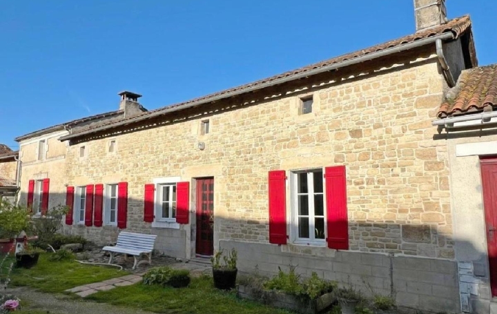 Maison   VILLEFAGNAN  171 m2 180 300 € 